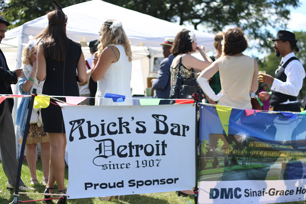 Abick's Bar Detroit @ The Detroit Gatsby Lawn Party 2015 - Nick Drinks Blog