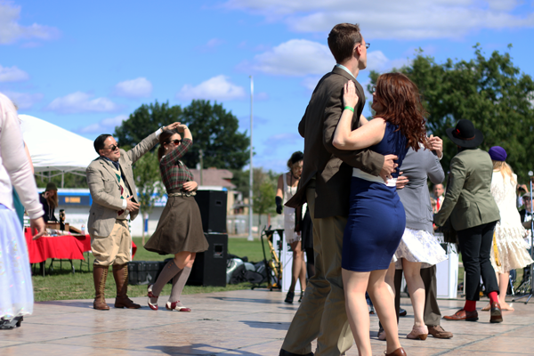 Dancing 2 @ The Detroit Gatsby Lawn Party 2015 - Nick Drinks Blog